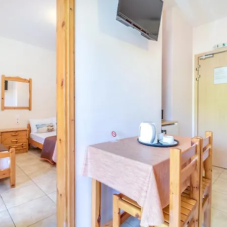 Guest house Verginarooms Nea Poteidaia