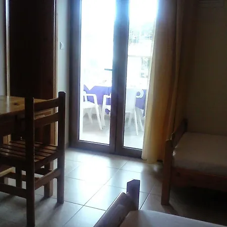 Guest house Verginarooms 2*