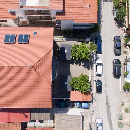 Verginarooms Pensjonat Nea Poteidaia