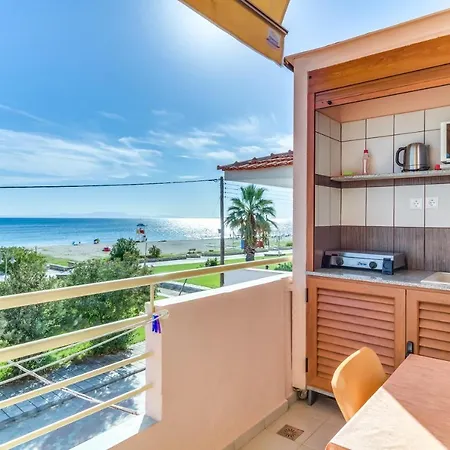 Verginarooms 2* Nea Poteidaia